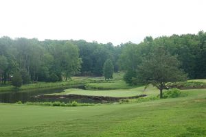 Tot Hill Farm 12th Approach